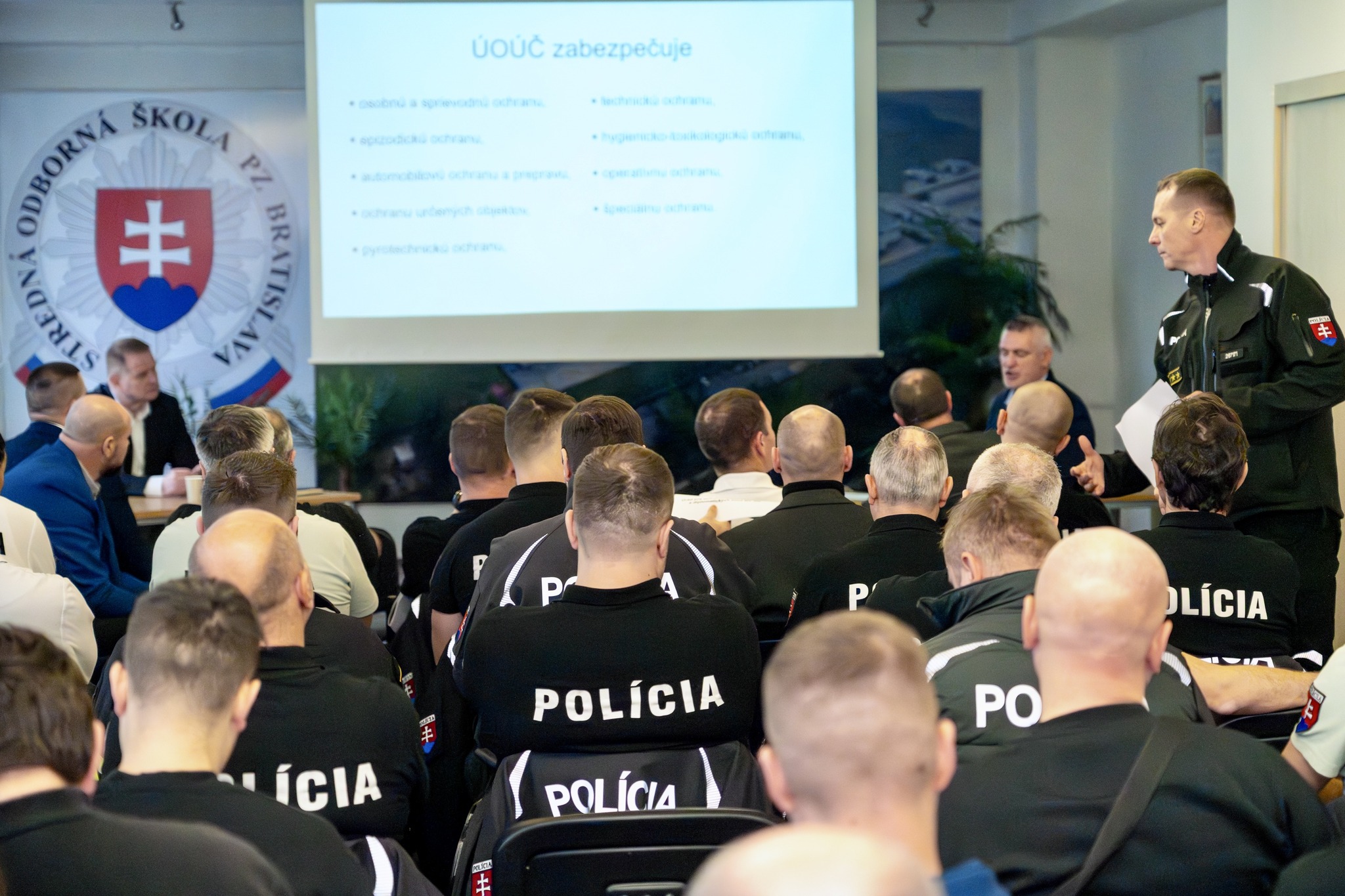 urad pre ochranu ustavnych c 